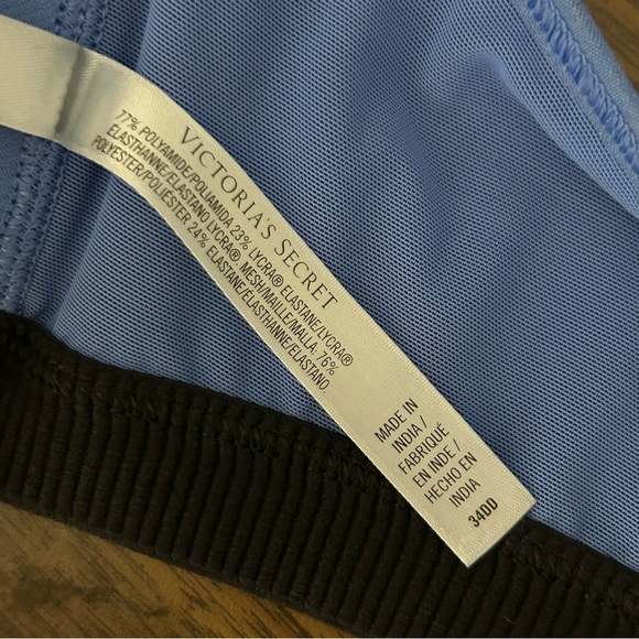 ❤️Victoria Secret Sports Bra 34DD - Picture 4 of 4